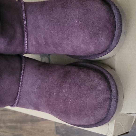 EUC Ugg boots - Picture 5 of 8